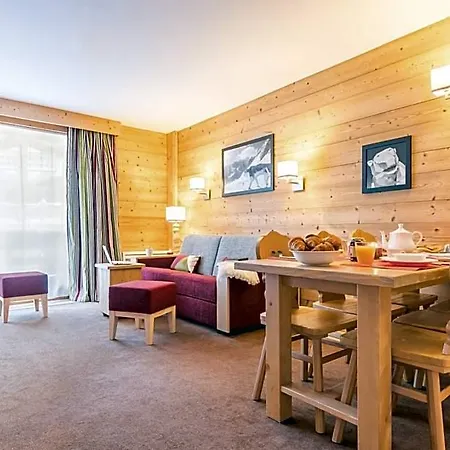 Apart-hotel Pierre & Premium Les Du Forum 4*