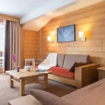 Pierre & Premium Les Du Forum Lägenhetshotell Courchevel